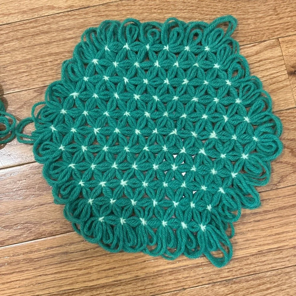 MCM Trivet Handmade‎ Loom Crochet Hexagon Potholder Set Of 2 Kitchen Decor Green